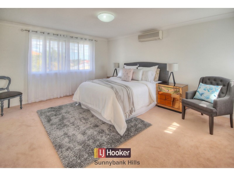 19 Gulubia Place, Calamvale QLD 4116