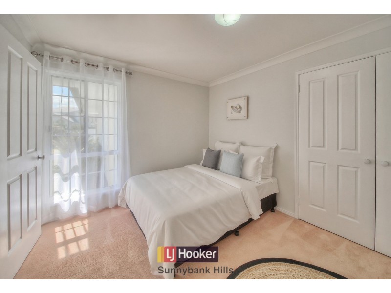 19 Gulubia Place, Calamvale QLD 4116