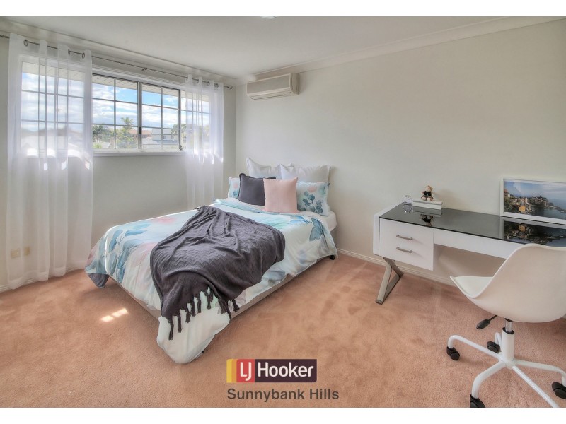 19 Gulubia Place, Calamvale QLD 4116
