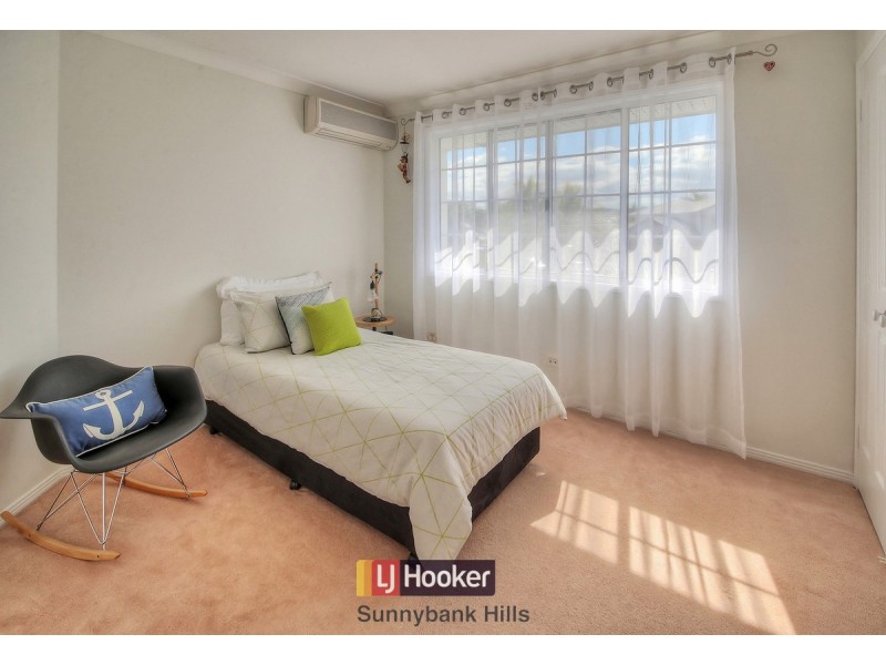 19 Gulubia Place, Calamvale QLD 4116