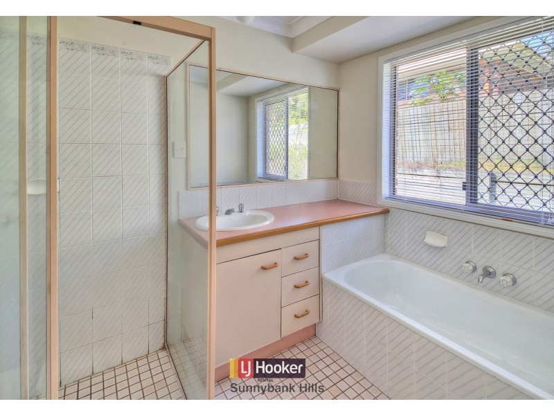 109 Stones Road, Sunnybank Hills QLD 4109