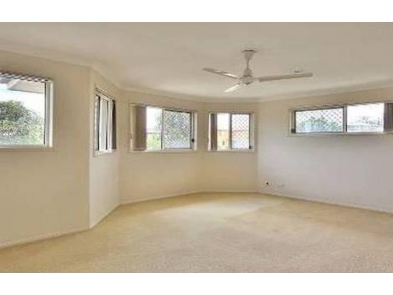 19 Cordeaux Place, Parkinson QLD 4115
