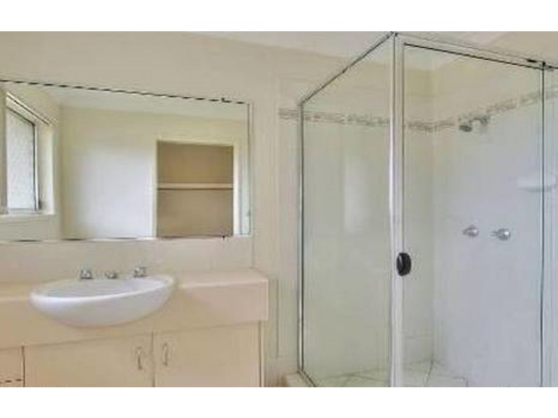 19 Cordeaux Place, Parkinson QLD 4115