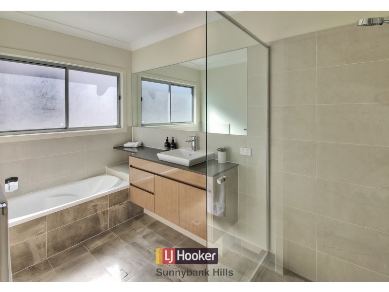 42 Panorama Street, Rochedale QLD 4123