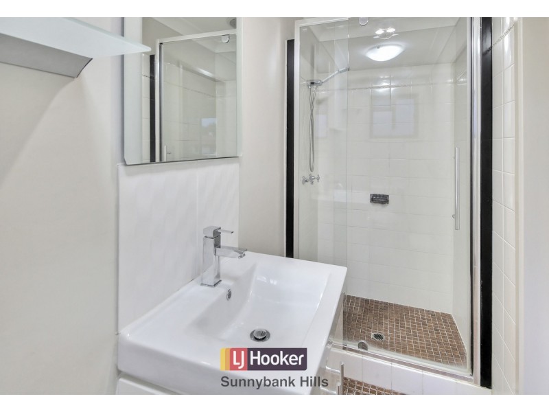 6 Cressbrook Street, Eight Mile Plains QLD 4113