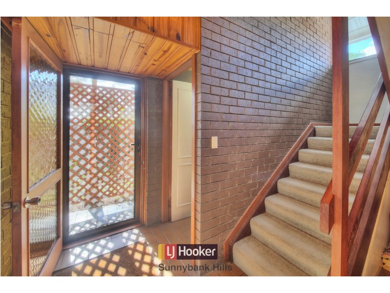 198 Pinelands Road, Sunnybank Hills QLD 4109