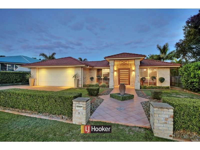 7 Barrington Place, Parkinson QLD 4115