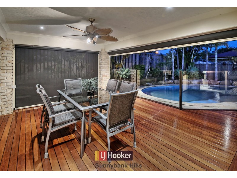 7 Barrington Place, Parkinson QLD 4115