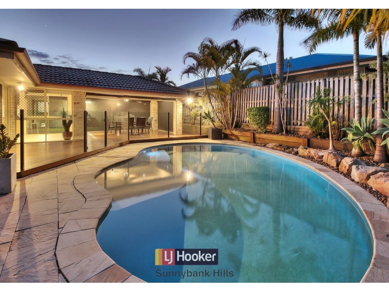 7 Barrington Place, Parkinson QLD 4115