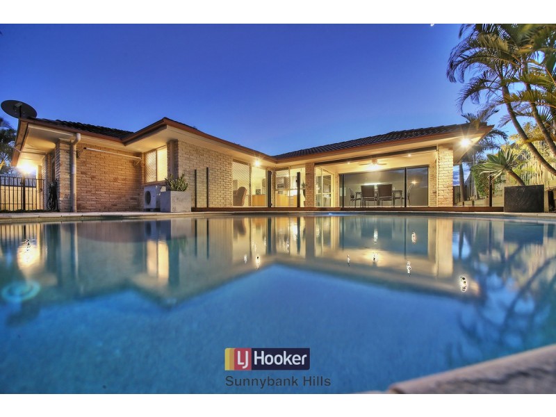 7 Barrington Place, Parkinson QLD 4115