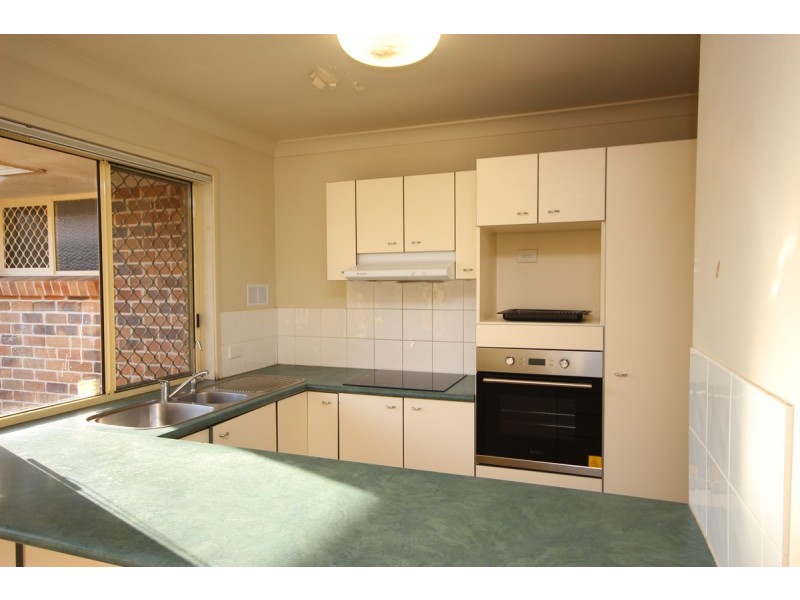 8 Hockey Street, Kuraby QLD 4112