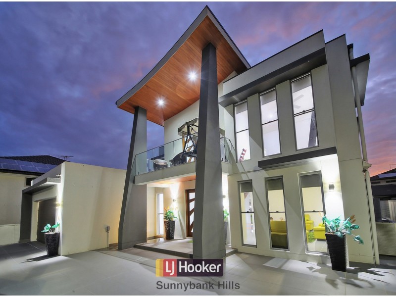 110 The Parkway, Stretton QLD 4116