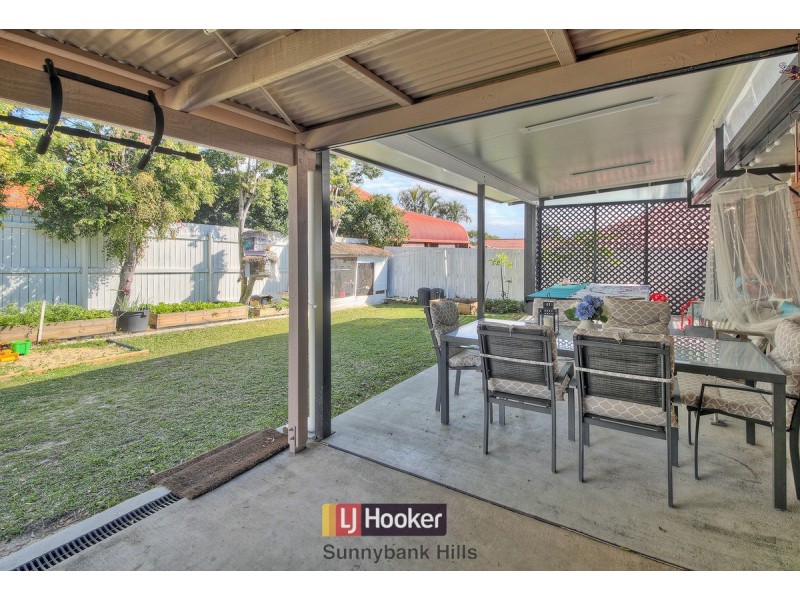 407 Gowan Road, Calamvale QLD 4116