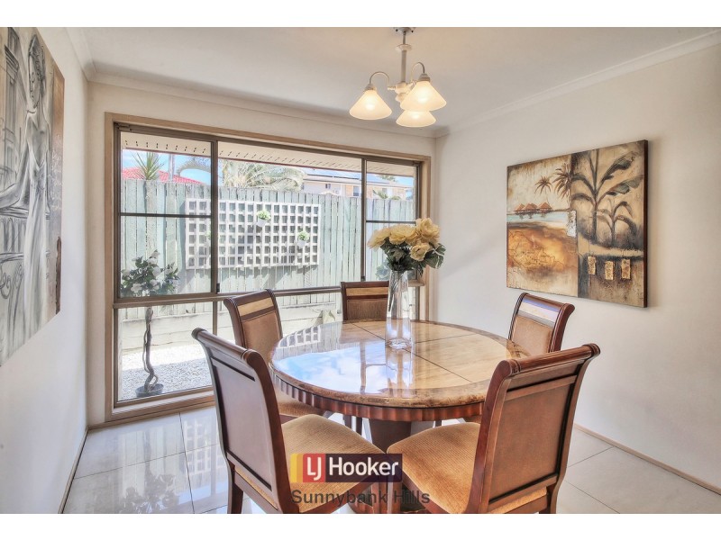 8 Aviance Close, Eight Mile Plains QLD 4113