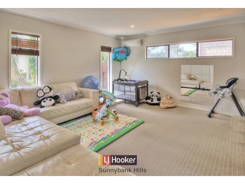 5 May Close, Kuraby QLD 4112