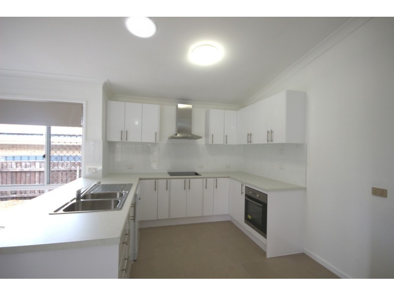 3 Cactus Court, Eight Mile Plains QLD 4113