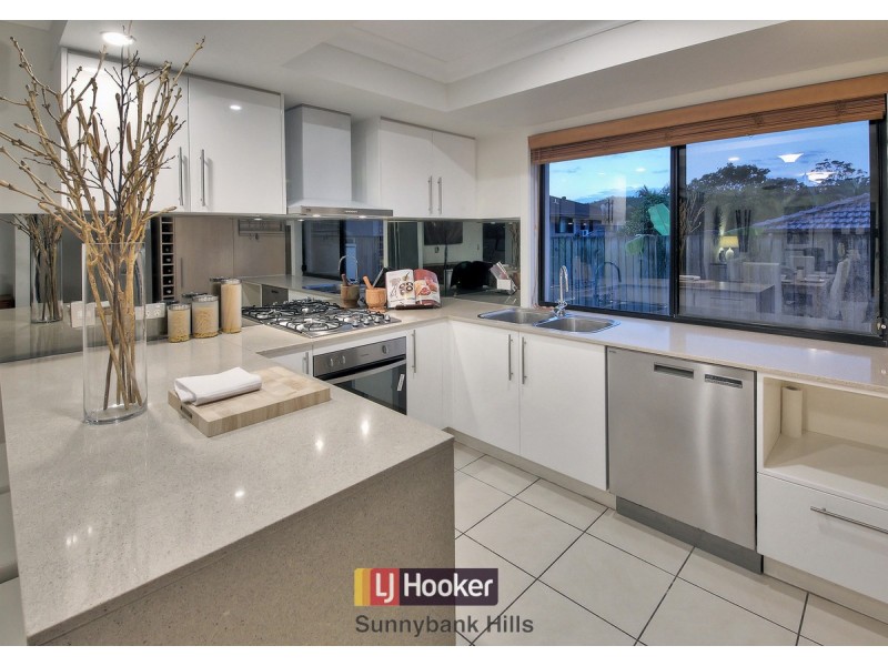 129 Didbrook Street, Robertson QLD 4109