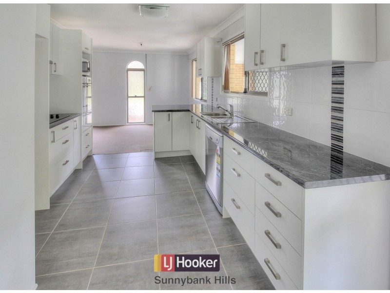 248 Jackson Road, Sunnybank Hills QLD 4109