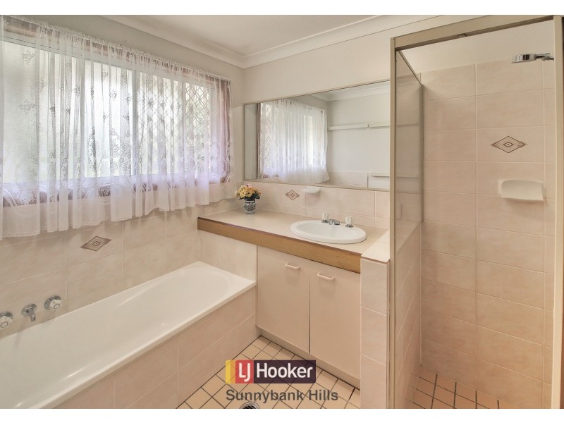 46 Corypha Crescent, Calamvale QLD 4116