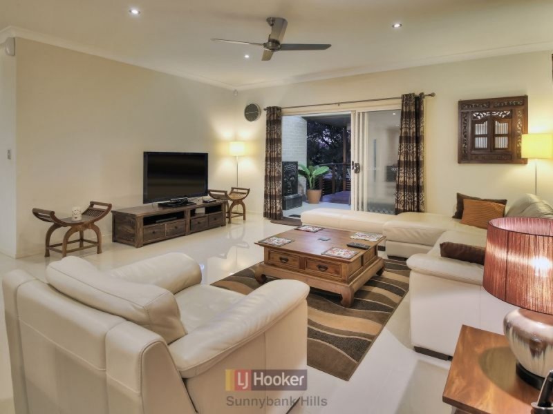 94 Lang Street, Sunnybank Hills QLD 4109