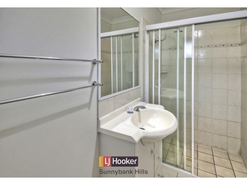 32 Lewis Place, Calamvale QLD 4116
