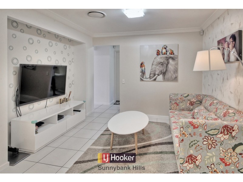 13 Rosella Close, Calamvale QLD 4116