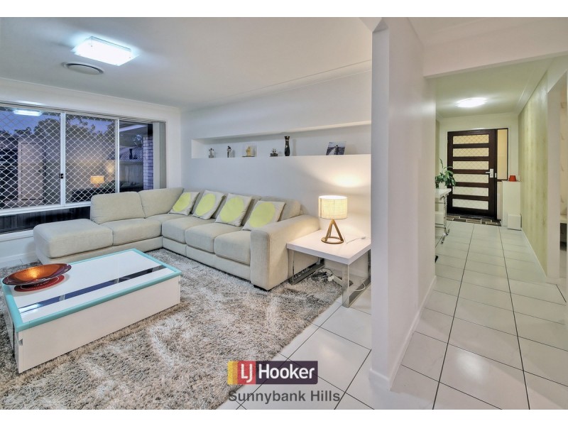 13 Rosella Close, Calamvale QLD 4116