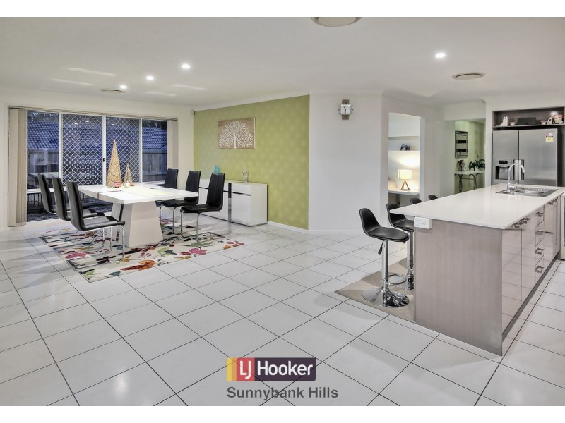 13 Rosella Close, Calamvale QLD 4116