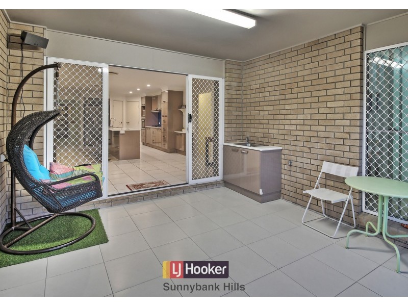 13 Rosella Close, Calamvale QLD 4116