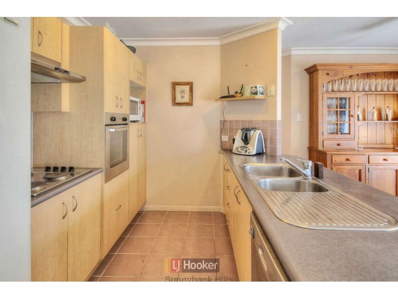 4 Brushbox Crescent, Sunnybank Hills QLD 4109