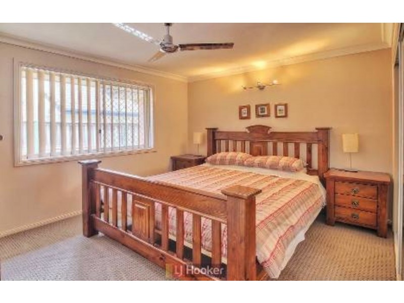 4 Brushbox Crescent, Sunnybank Hills QLD 4109