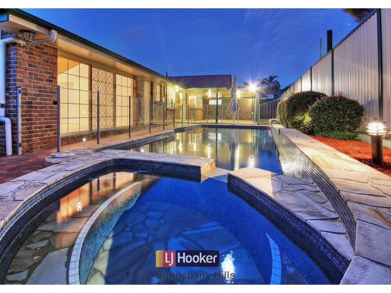 11 Pierce Court, Stretton QLD 4116