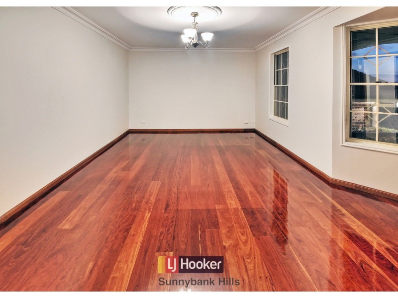 11 Pierce Court, Stretton QLD 4116