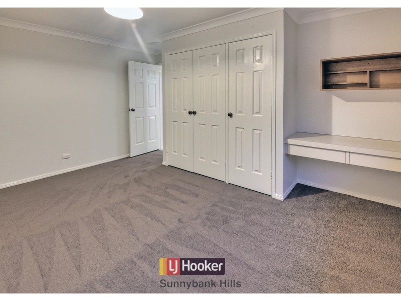 11 Pierce Court, Stretton QLD 4116