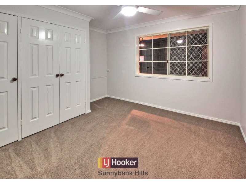 11 Pierce Court, Stretton QLD 4116