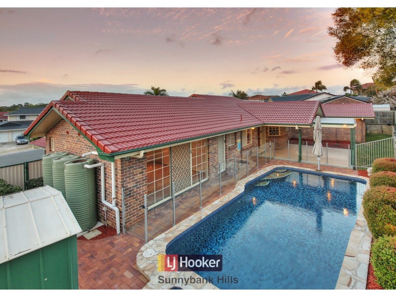 11 Pierce Court, Stretton QLD 4116