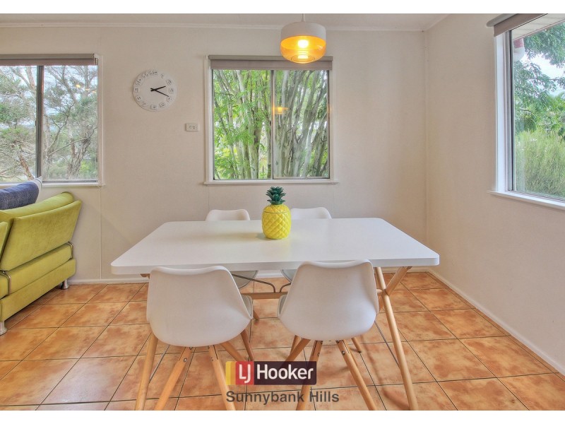 1 Talegalla Street, Wynnum West QLD 4178