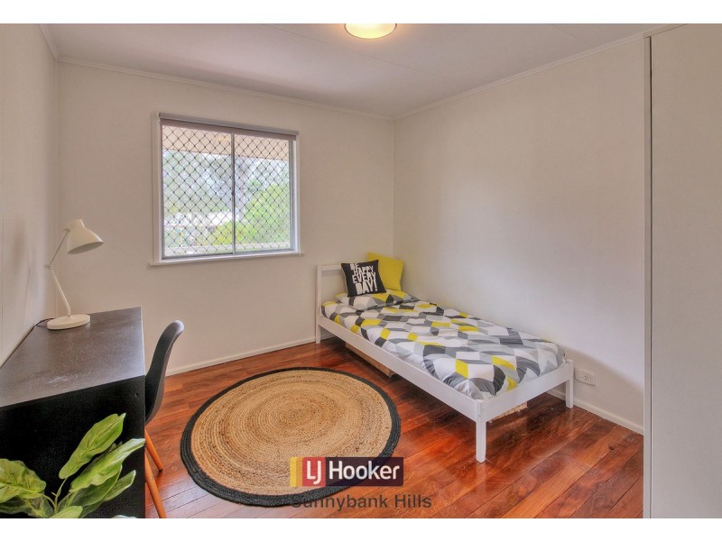 1 Talegalla Street, Wynnum West QLD 4178