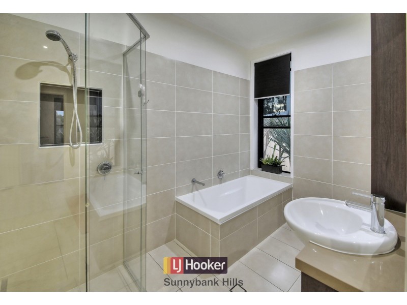 6 Bowers Street, Eight Mile Plains QLD 4113