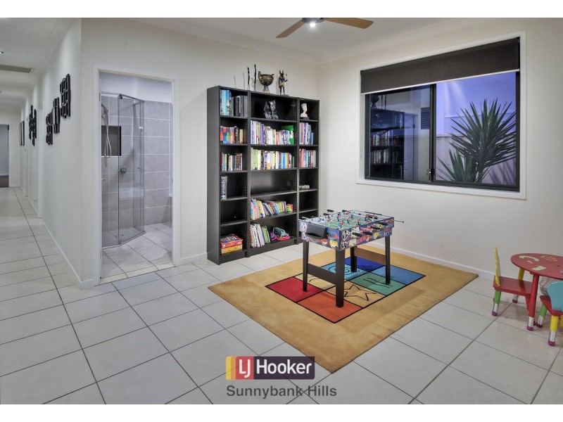 6 Bowers Street, Eight Mile Plains QLD 4113