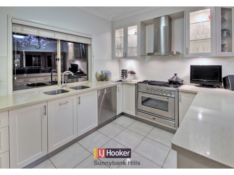 21 Ingluna Circuit, Eight Mile Plains QLD 4113