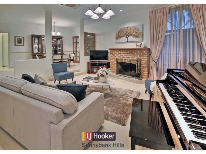 21 Ingluna Circuit, Eight Mile Plains QLD 4113