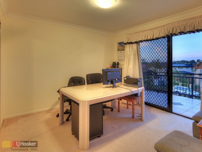 59 Azalea Crescent, Calamvale QLD 4116