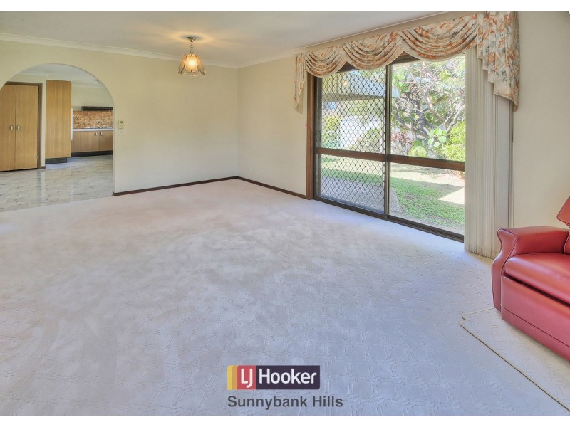 156 Pinelands Road, Sunnybank Hills QLD 4109