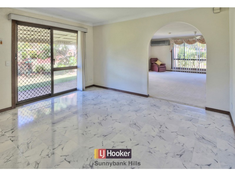 156 Pinelands Road, Sunnybank Hills QLD 4109