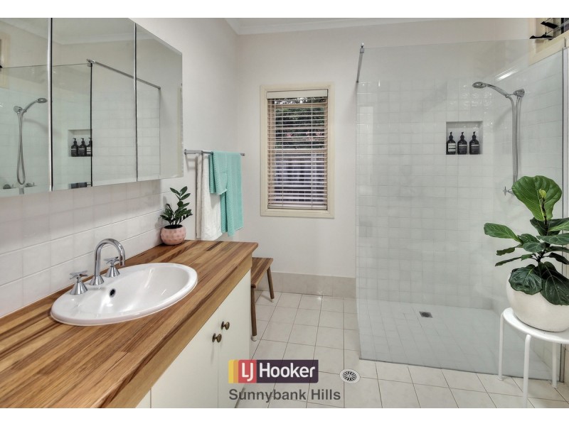 9 Gilgai Close, Parkinson QLD 4115