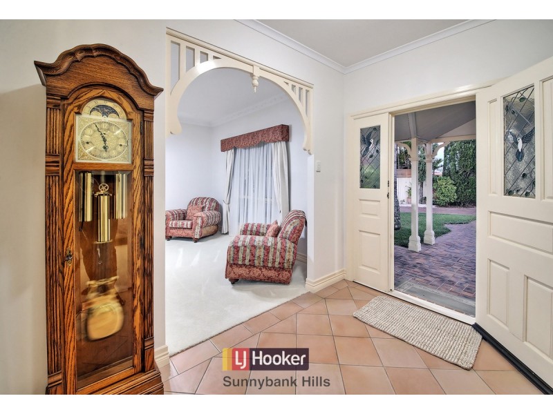 9 Gilgai Close, Parkinson QLD 4115