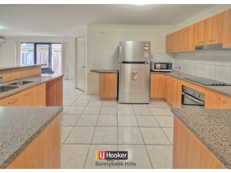 22 Lillydale Place, Calamvale QLD 4116
