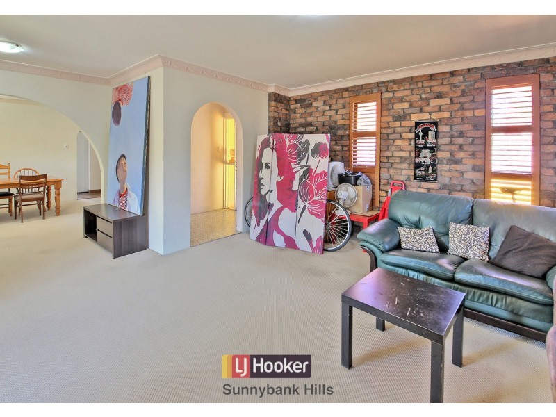 2 Pompadour Street, Sunnybank Hills QLD 4109