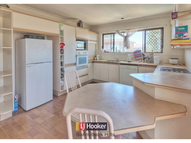 2 Pompadour Street, Sunnybank Hills QLD 4109